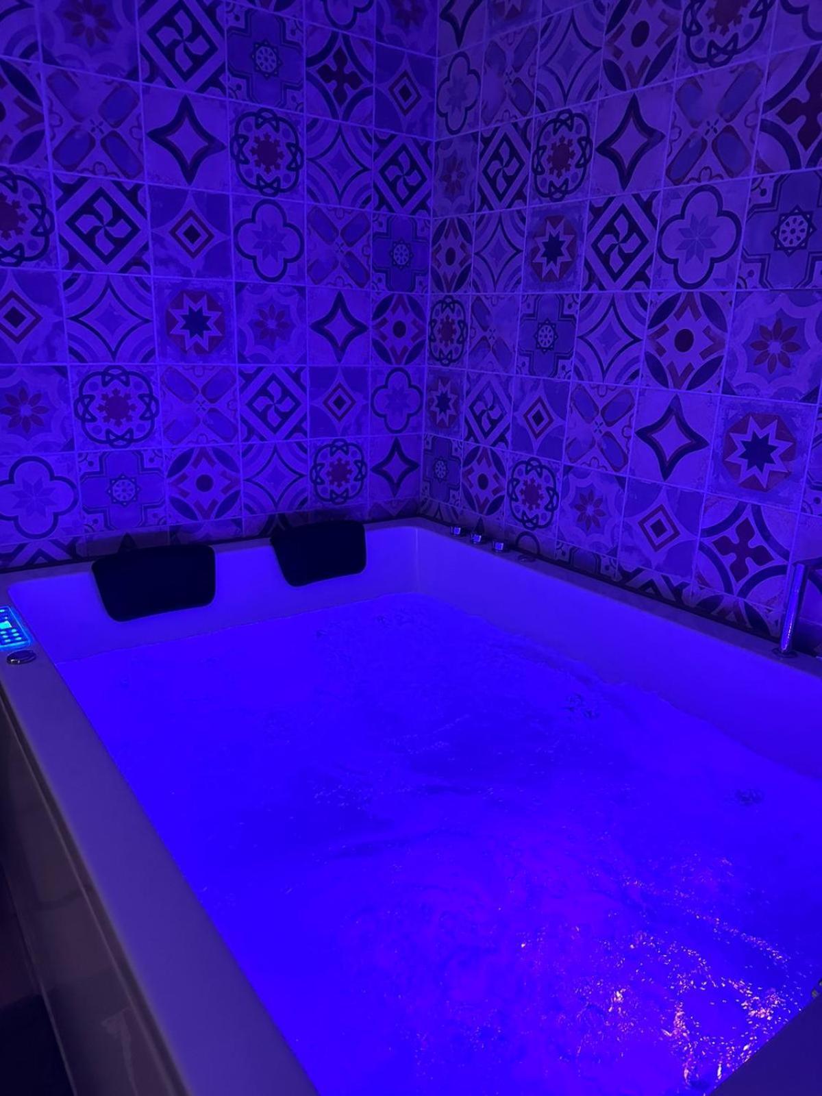 Les Pieds Dans L'Eau Aloha Apartment Corne Exterior photo